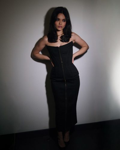 Rachel Zegler turns heads in stylish look