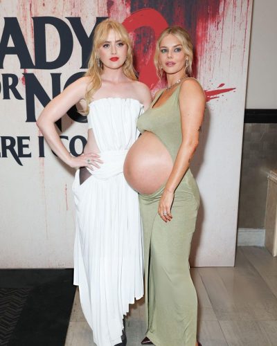 Samara Weaving looks stunning in stylish look