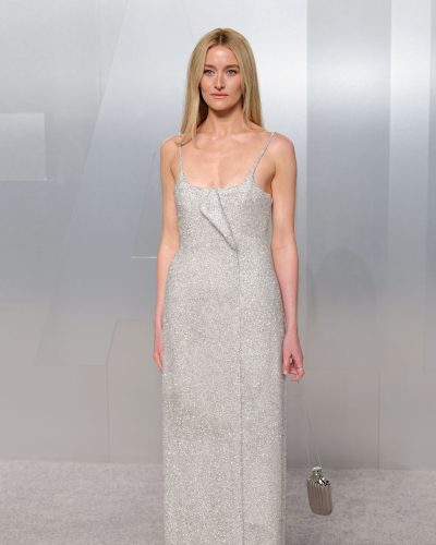 Sarah Pidgeon showcases stylish look