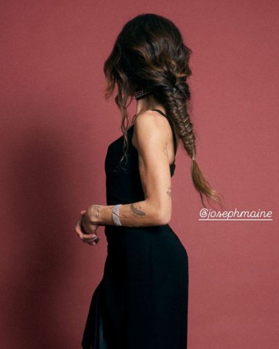 Sarah Shahi looks stunning in stylish look