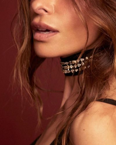 Sarah Shahi stuns in stylish look at Instagram post 2026