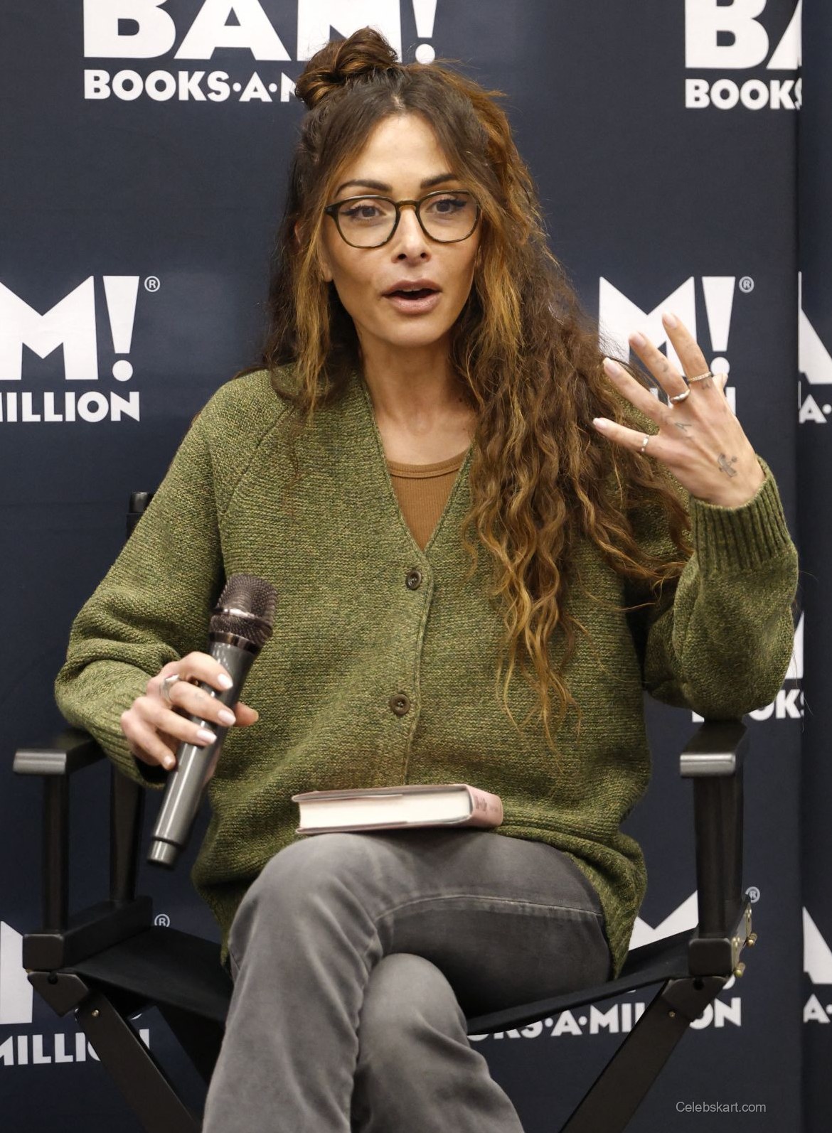 Sarah Shahi Promotes Her Book At Books-a-million Event, January 2023 7