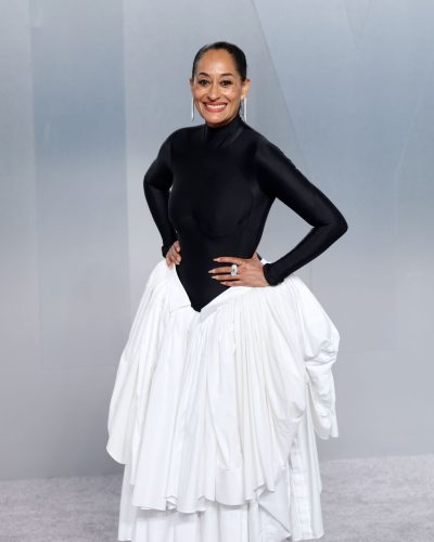 Tracee Ellis turns heads in stylish look