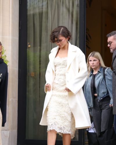 Zendaya Dazzles In White Outfit At Paris Event 2023 9