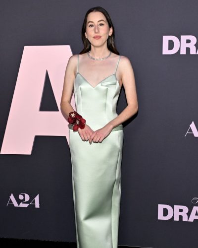 Alana Haim At The Drama Premiere In Nyc 2023