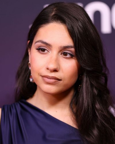 Alessia Cara off-the-shoulder navy gown with curve-hugging design