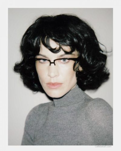 Alexa Chung photo image 15