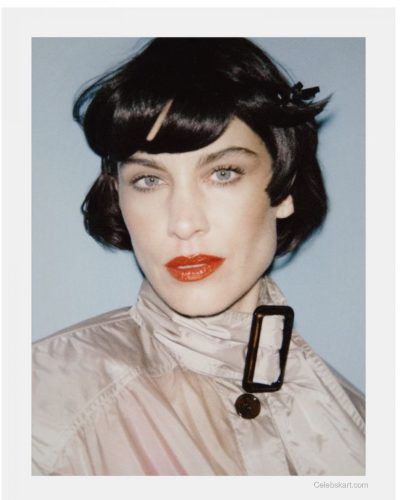 Alexa Chung photo image 3