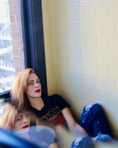 Amanda Righetti's looks stunning in magazine look