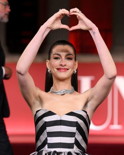 Anne Hathaway A Night With Runway picture 2