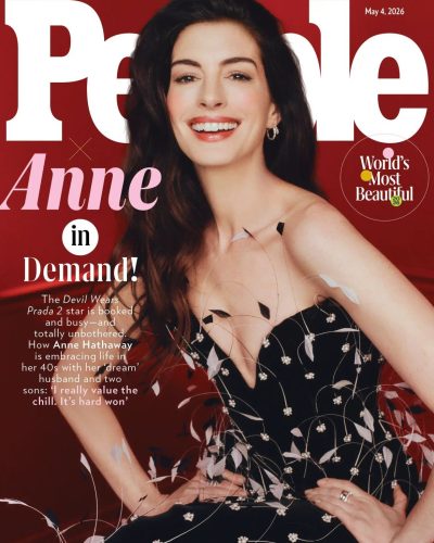 Anne Hathaway photo