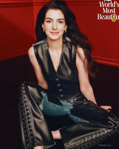 Anne Hathaway photo image 6