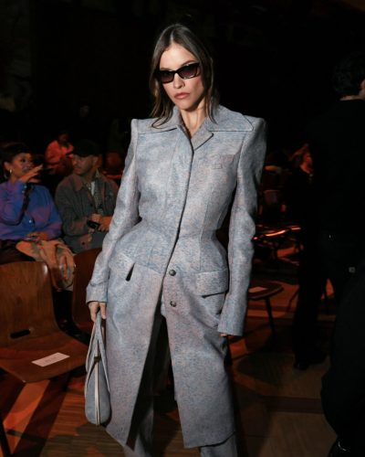 Barbara Palvin blue suit featuring wide-leg trousers and structured jacket