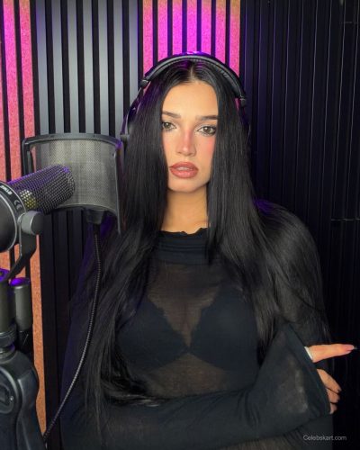 Daria Zaritskaya – Recording Studio Looks 2023