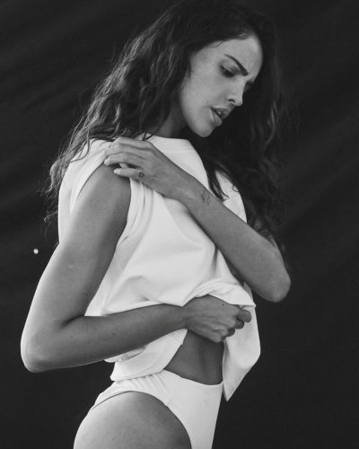 Eiza Gonzalez photo image 2