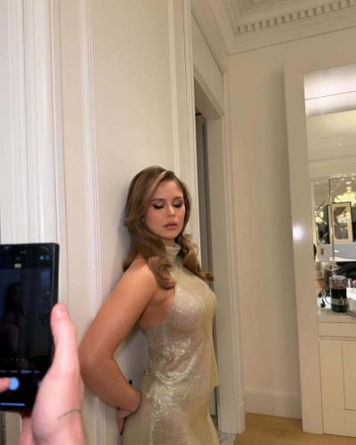 Erin Moriarty turns heads in dress