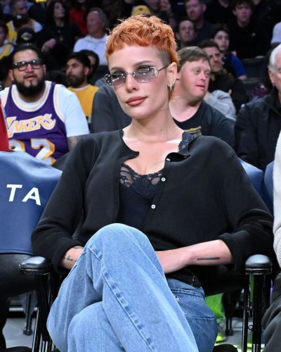 Halsey At Cavaliers Vs Lakers Game 2023