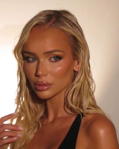 Julia Cavanagh photo image 4