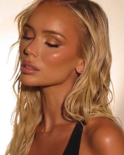 Julia Cavanagh photo image 5