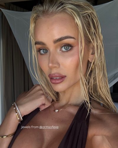 Julia Cavanagh’s Stunning Look At Summer 2023 Event 4