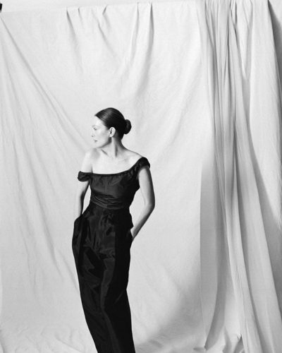 Julianne Moore showcases stylish look