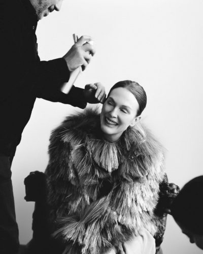 Julianne Moore stuns in stylish look at appearance 2026