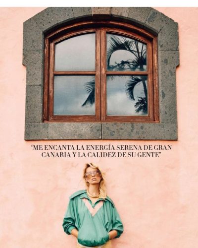 Karolina Kurkova in kurkova sports oversized at event look