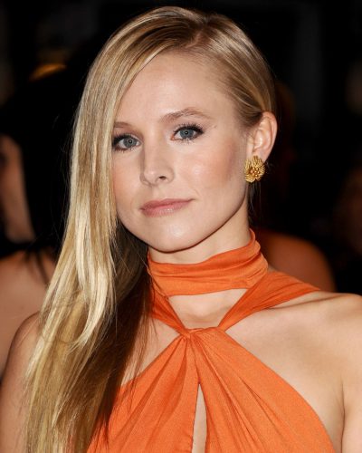 Kristen Bell showcases red dress