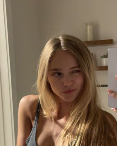 Kyla Dodds Beach Shoot 2023 shot 4