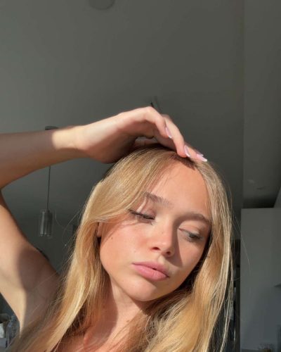 Kyla Dodds Flaunts Gym Style In Pink Shorts – 2023 5