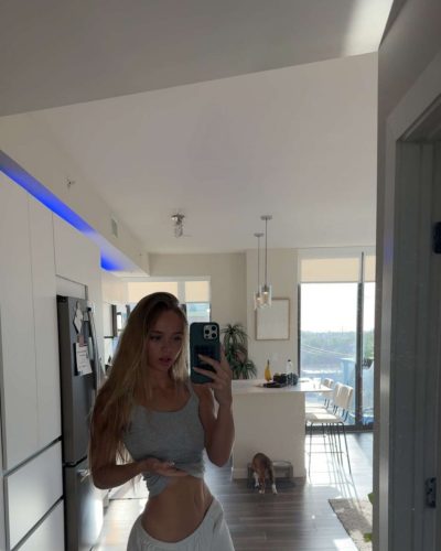 Kyla Dodds spotted in stylish look during Instagram post