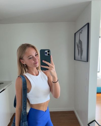 Kyla Dodds, Stunning Brown Dress At Instagram Shoot 2023 30