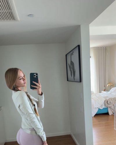 Kyla Dodds, Stunning Brown Dress At Instagram Shoot 2023 6