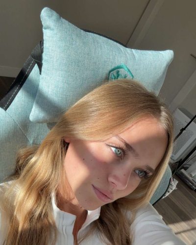 Kyla Dodds: wearing stylish look at appearance 2023