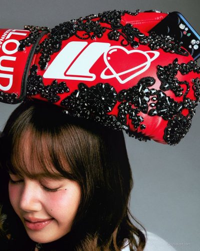 Lalisa Manobal turns heads in stylish look