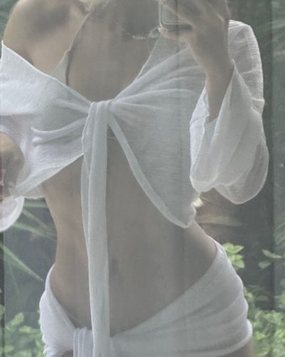 Leila Faler: turns heads in dress