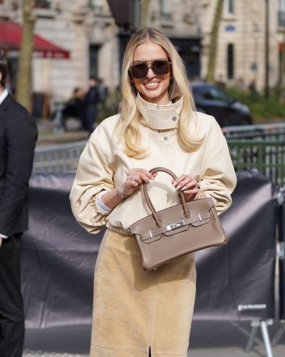 Leonie Hanne At Paris Fashion Week 2023 photo 5