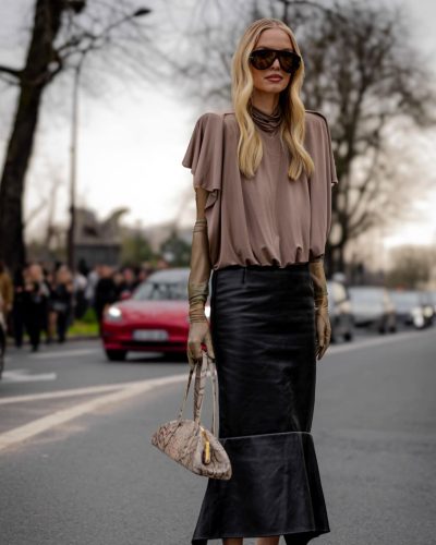 Leonie Hanne black skirt with avant-garde flared hem