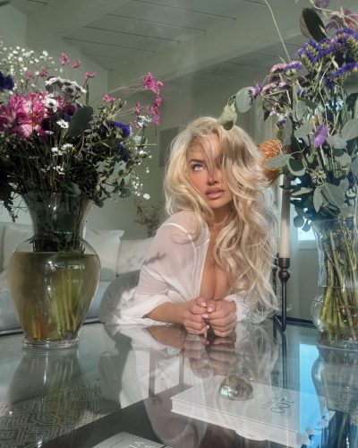 Lindsey Pelas Instagram 2023 image 11