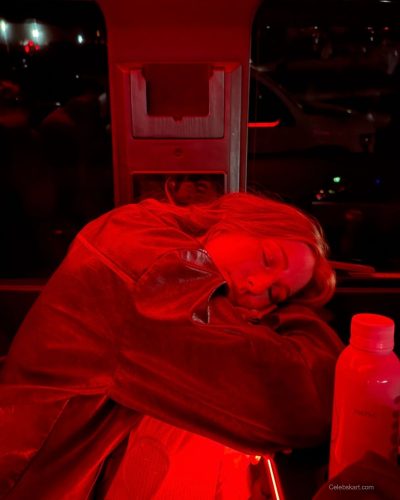 Madeline Ford photo image 3