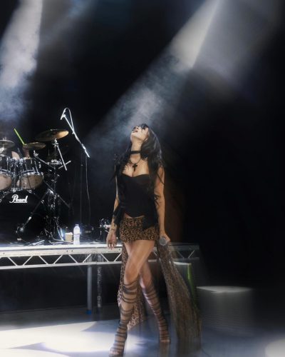 Maggie Lindemann, Concert Outfit 2023 image 3