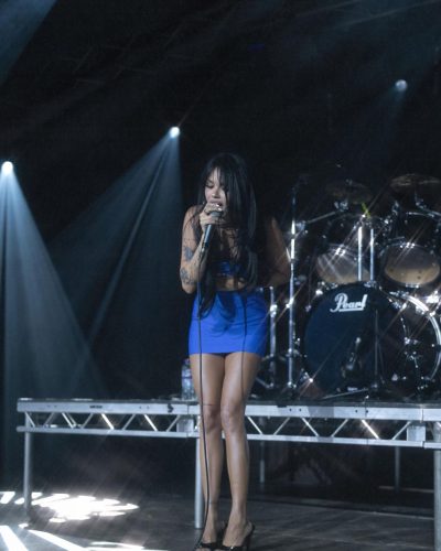 Maggie Lindemann outfit details the standout piece style appearance