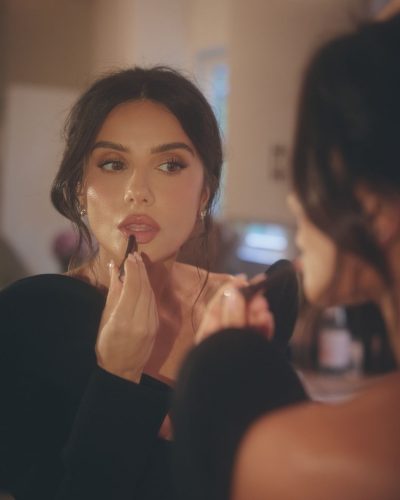 Mikaela Hoover’s Black Ensemble And Bold Lip Look On Instagram 2026