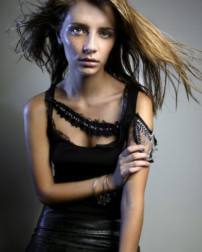 Mischa Barton Shines At The Book Event 2004