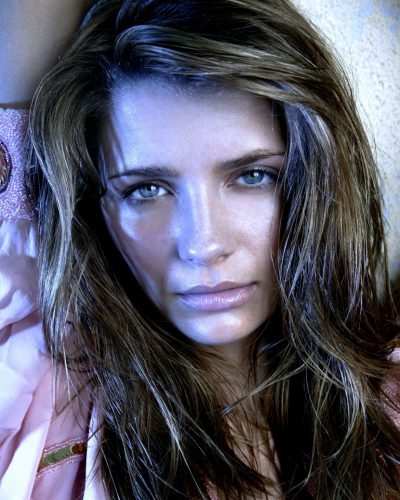 Mischa Barton black leather skirt accentuating her figure