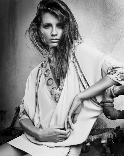 Mischa Barton leather skirt with sleek design