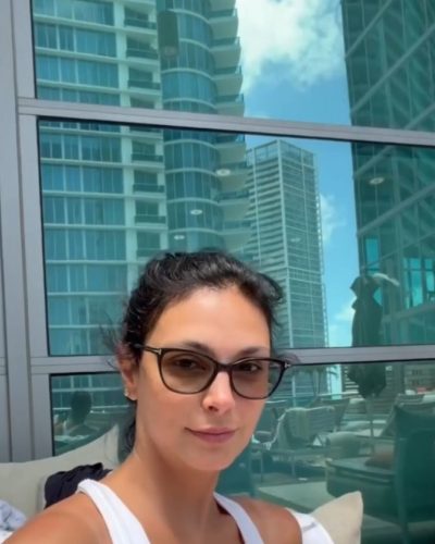 Morena Baccarin photo image 8