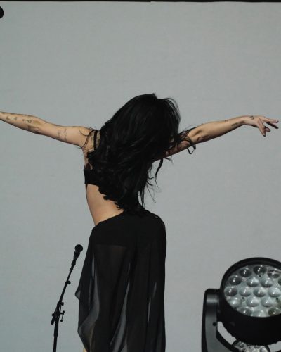 Nessa Barrett Fashion Show 2023 image 7