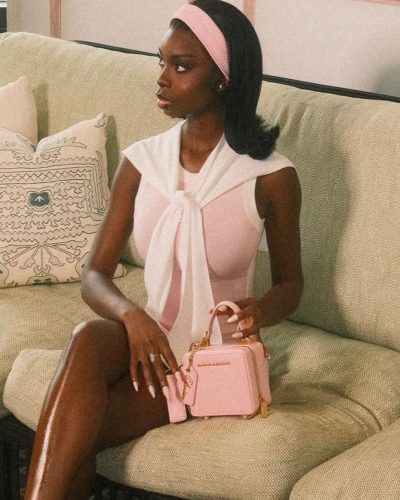 Olandria in pink top image 4