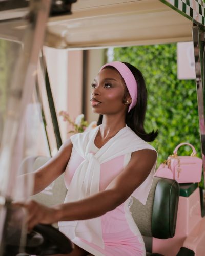 Olandria in pink top image 6